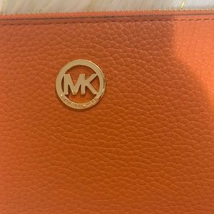 Meet your Posher, Yadira